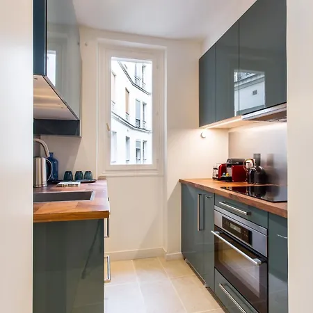 Montmartre Seveste Beautiful 2br